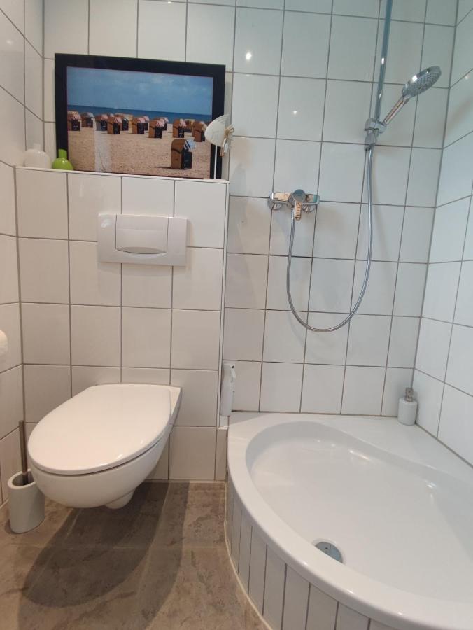 Zen Apartment - Spacious - Garden - Kitchen Karlsruhe Ngoại thất bức ảnh
